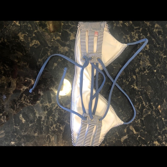 Bikini Top - Picture 2 of 3